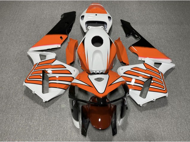 2005-2006 Ailes Orange & Blanches Honda CBR600RR Carénage Moto 2005-2006 Ailes Orange & Blanches Honda CBR600RR Carénage Moto