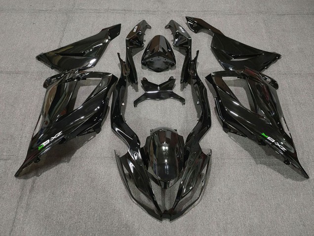 2013-2018 Noir Brillant Avec Décalcomanies Kawasaki ZX6R Carénage Moto 2013-2018 Noir Brillant Avec Décalcomanies Kawasaki ZX6R Carénage Moto